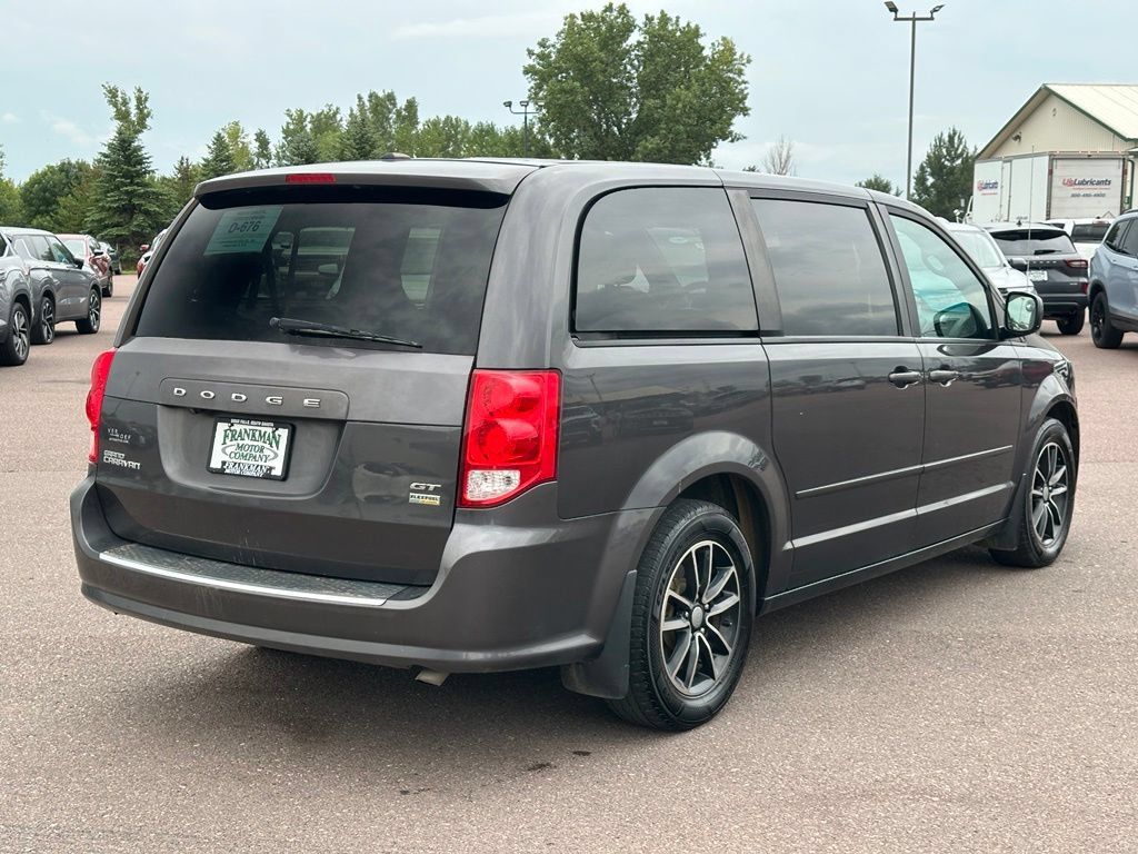 Used 2017 Dodge Grand Caravan GT FWD image 6