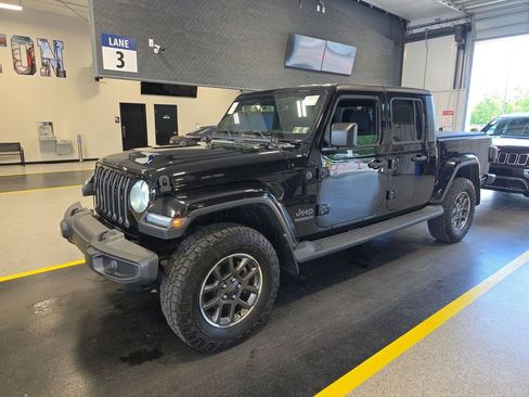 Used 2021 Jeep Gladiator Sport w/ Quick Order Package 24Q 80Th AWD/4WD image 6