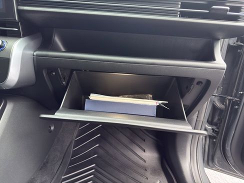 Used 2025 Hyundai Kona SEL image 31