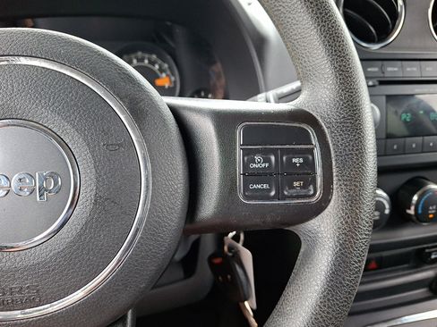 Used 2015 Jeep Patriot Sport w/ Power Value Group FWD image 19