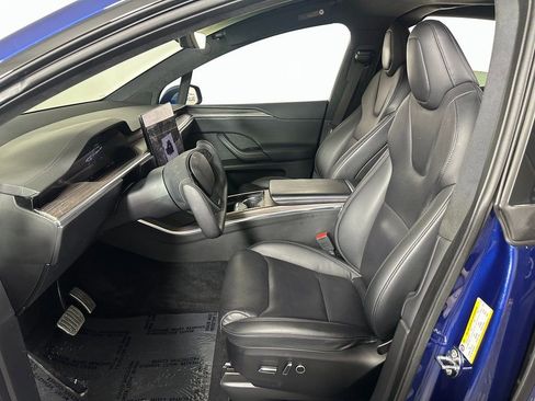 Used 2022 Tesla Model X image 18