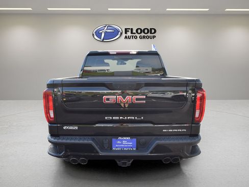 Used 2021 GMC Sierra 1500 Denali w/ Driver Alert Package II AWD/4WD image 4