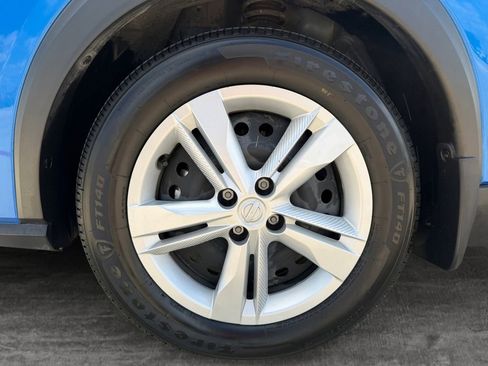 Used 2025 Nissan Kicks Play S FWD image 9