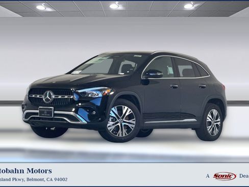 New 2025 Mercedes-Benz GLA 250 4MATIC image 1