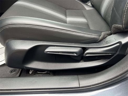 Used 2023 Honda Civic Sport image 17