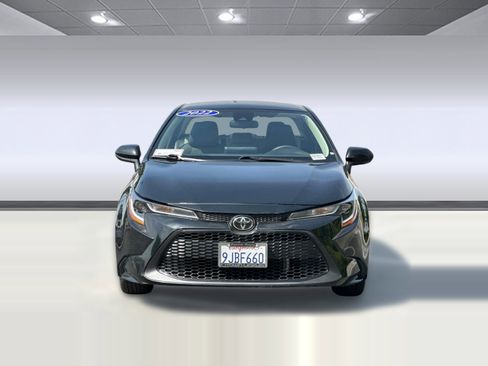 Used 2022 Toyota Corolla LE w/ Carpet Mat Package (TMS) image 6