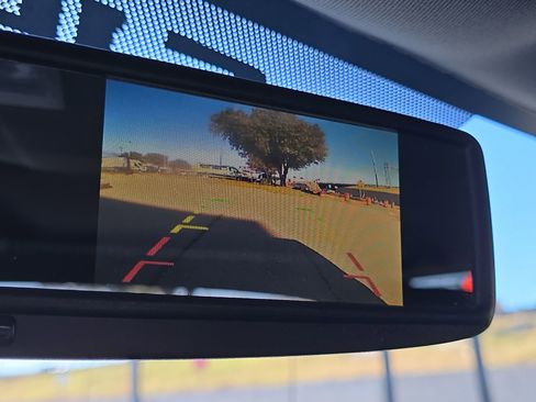 Used 2013 Ford F150 XLT w/ XLT Chrome Pkg image 15