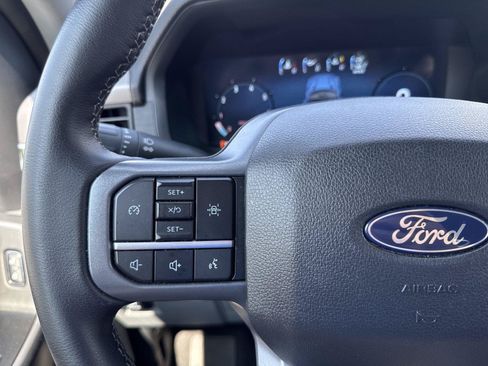 Used 2025 Ford F150 XLT w/ Equipment Group 301A Standard AWD/4WD image 17