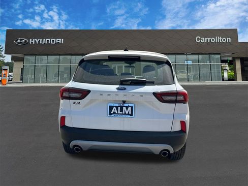 Used 2023 Ford Escape FWD image 6