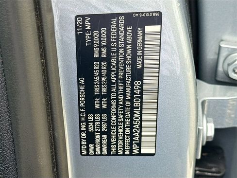 Used 2021 Porsche Macan image 34