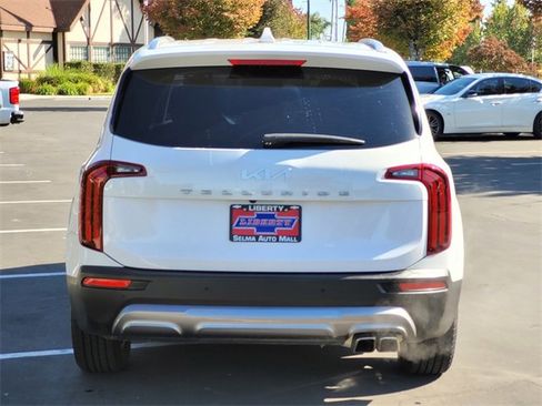 Used 2022 Kia Telluride EX image 6