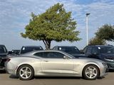 Used 2018 Chevrolet Camaro LT image 3