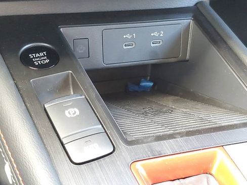 New 2026 Nissan Kicks SR w/ Cold Weather Package image 21