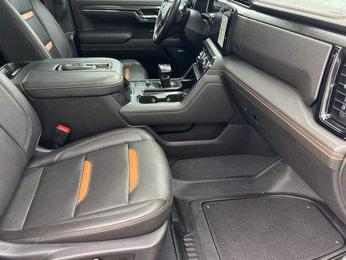 Used 2022 GMC Sierra 1500 AT4 w/ AT4 Premium Package image 15