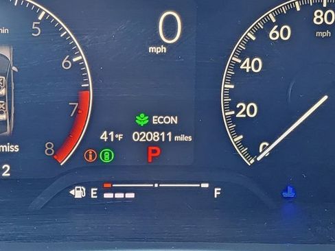 Used 2025 Honda Civic Sport image 24