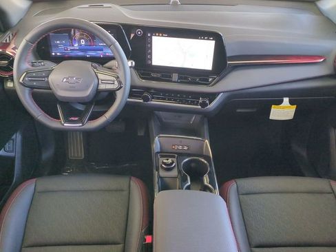 New 2026 Chevrolet Equinox RS FWD image 25