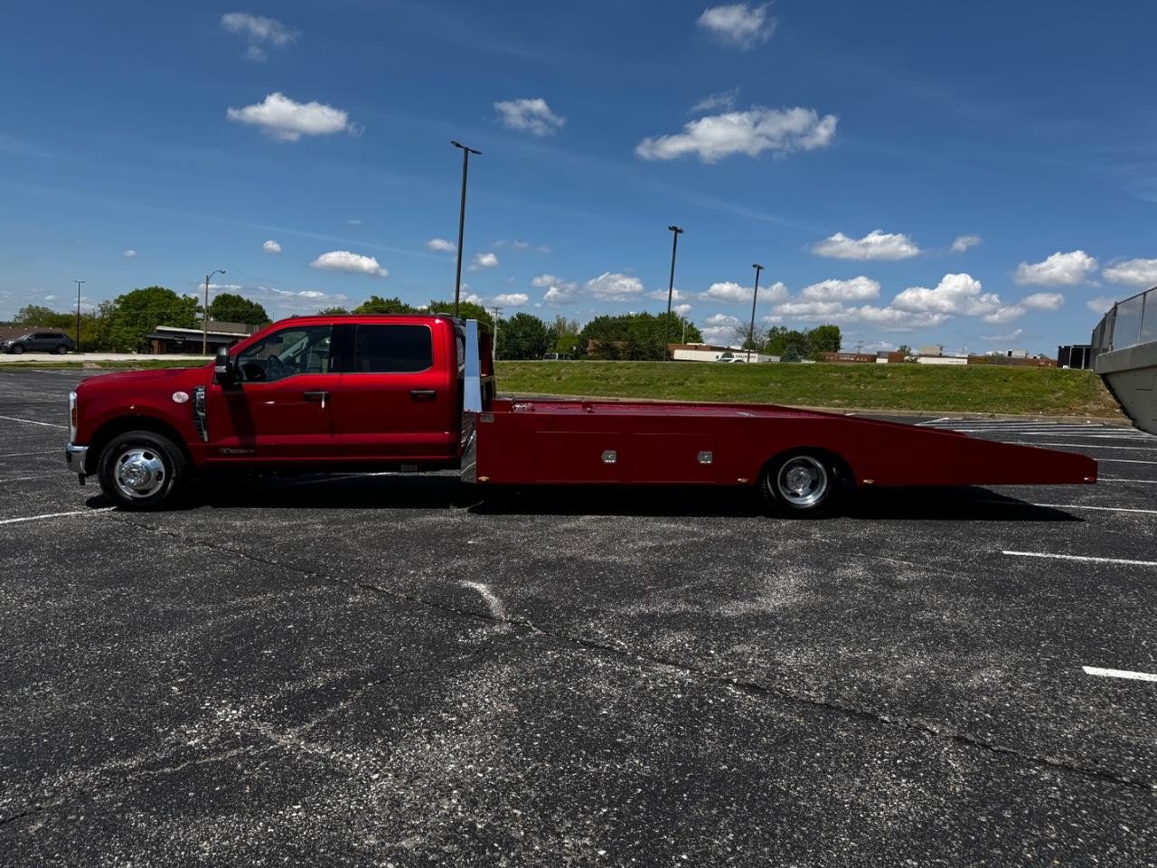 Used 2024 Ford F350 XLT w/ XLT Value Package RWD image 7