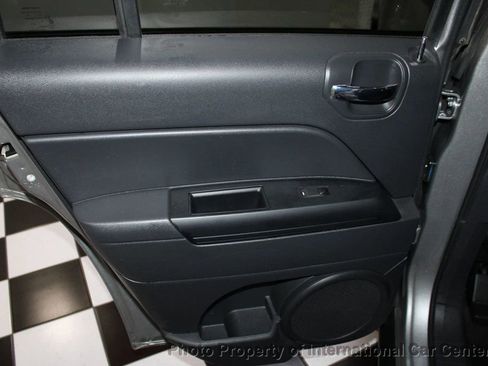 Used 2016 Jeep Compass Sport w/ Power Value Group image 18