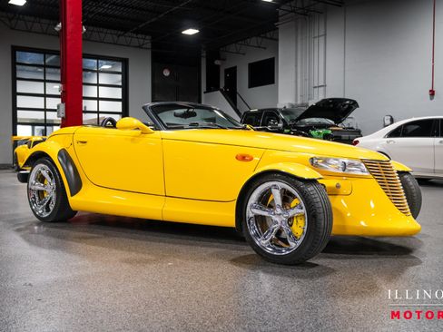 Used 1999 Plymouth Prowler RWD image 7
