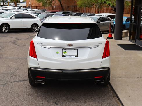 Used 2019 Cadillac XT5 FWD image 10