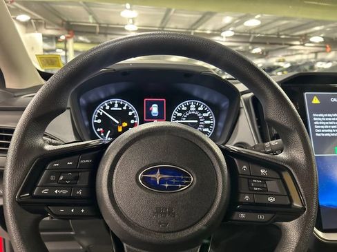 Used 2025 Subaru Crosstrek 2.0i Premium AWD/4WD image 12