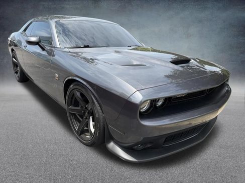 Used 2023 Dodge Challenger R/T Scat Pack RWD image 5