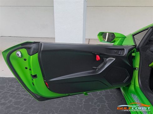 Used 2026 Lamborghini Temerario AWD/4WD image 23