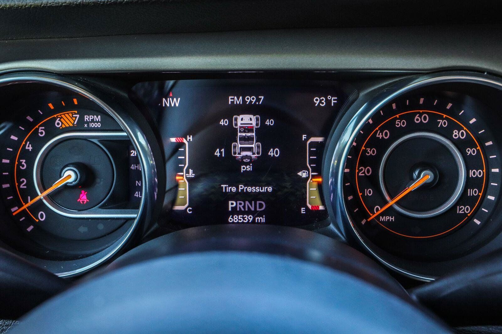 Used 2018 Jeep Wrangler Unlimited Sport S AWD/4WD image 6
