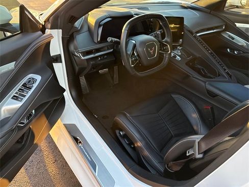 Used 2022 Chevrolet Corvette Stingray Preferred Conv w/ Z51 Performance Package image 6