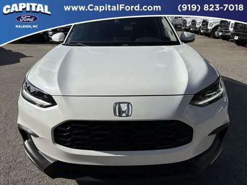 Used 2023 Honda HR-V LX image 10