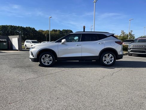 Used 2021 Chevrolet Blazer LT image 4