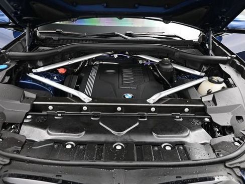 Used 2021 BMW X5 xDrive40i AWD/4WD image 27