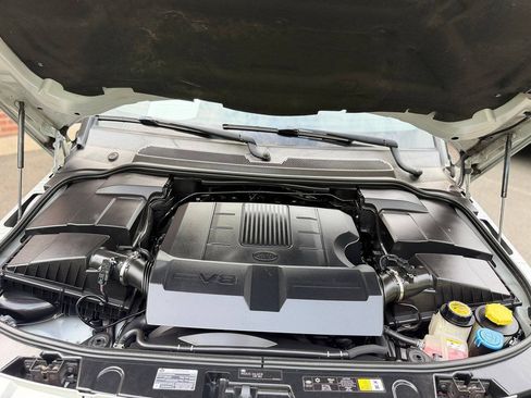 Used 2012 Land Rover LR4 HSE AWD/4WD image 12