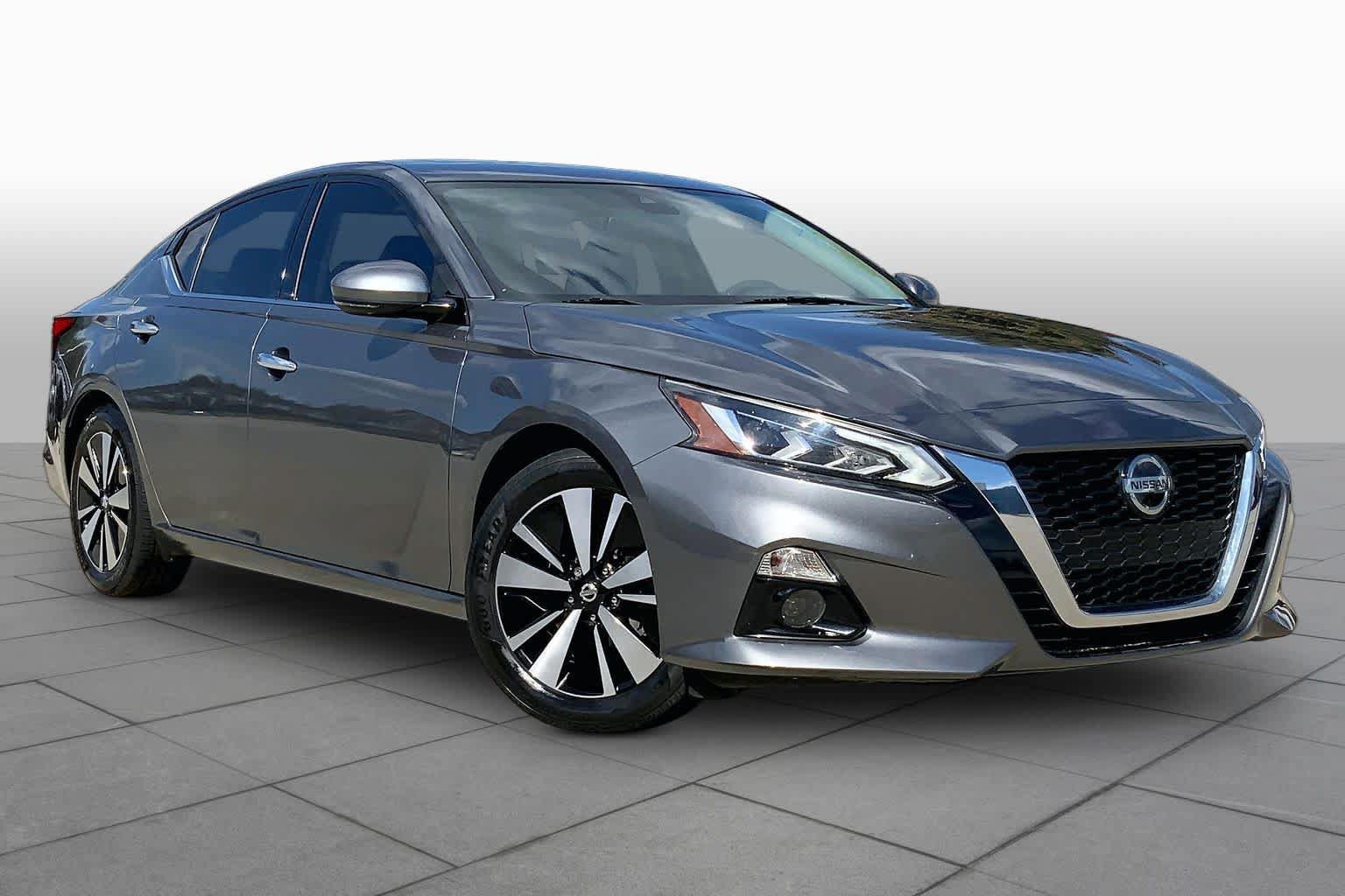 Used 2019 Nissan Altima 2.5 SV FWD image 3