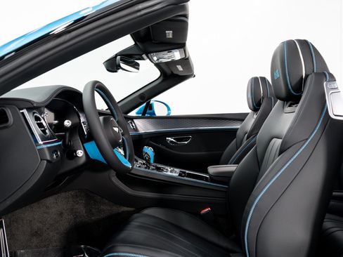 New 2025 Bentley Continental GTC image 23