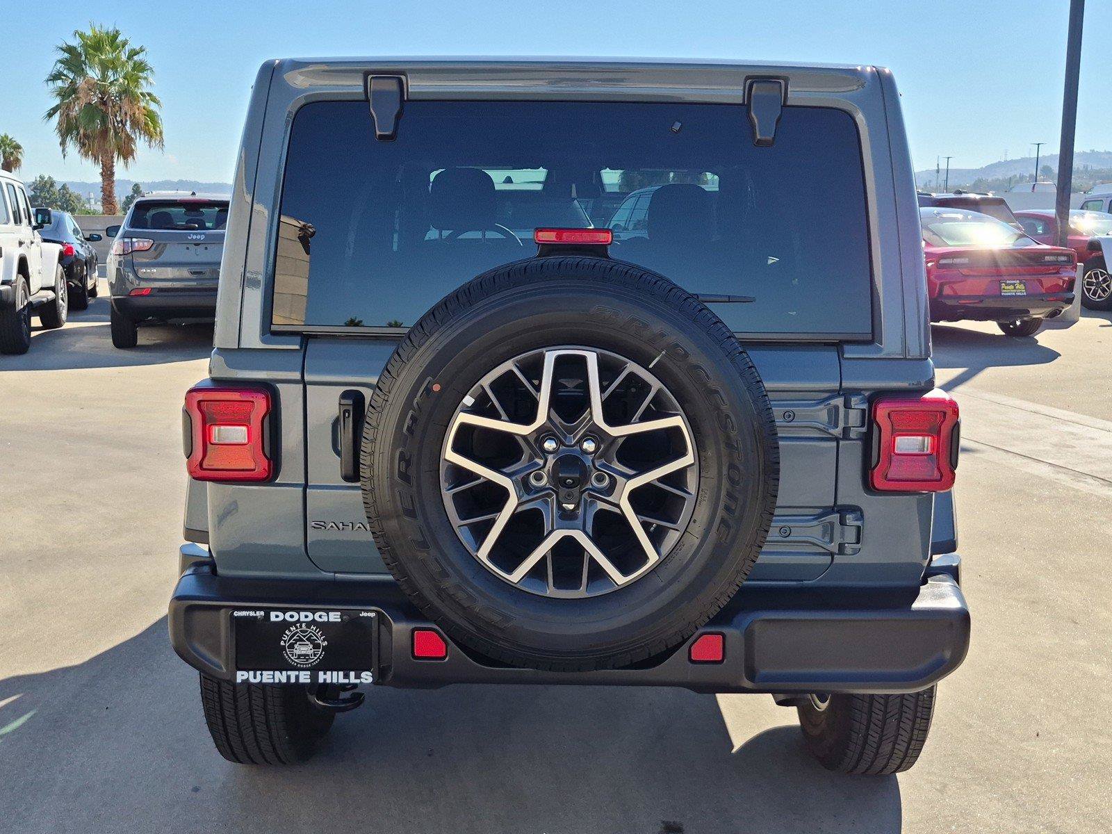 Certified 2026 Jeep Wrangler Unlimited Sahara AWD/4WD image 6