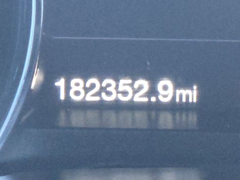 Used 2019 Ford F350 Lariat w/ Chrome Package image 10