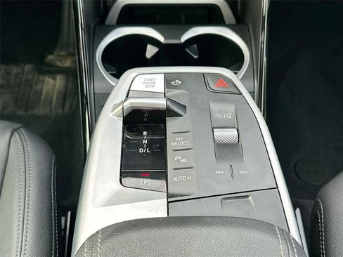 Used 2023 BMW X1 xDrive28i w/ Convenience Package image 17