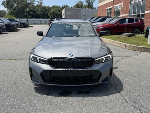 Used 2026 BMW 330i xDrive Sedan w/ M Sport Package AWD/4WD image 2
