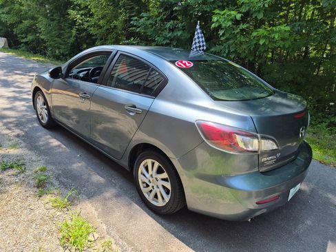 Used 2012 MAZDA MAZDA3 i Touring FWD image 5