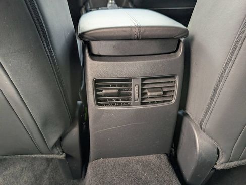 Certified 2023 MAZDA CX-30 AWD 2.5 S w/ Preferred Package image 17