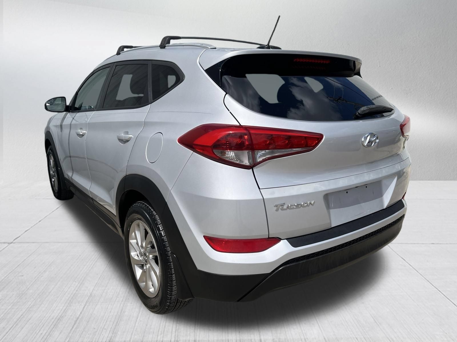 Used 2016 Hyundai Tucson SE w/ Option Group 02 FWD image 6