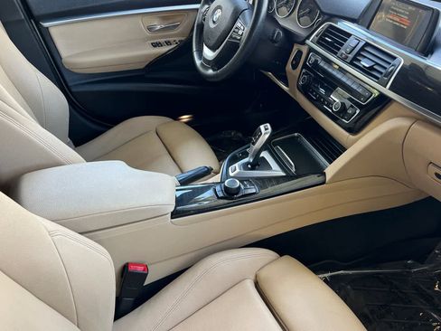 Used 2017 BMW 330e RWD image 18