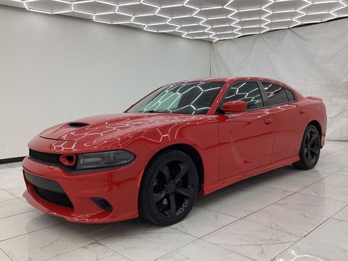Used 2019 Dodge Charger R/T RWD image 6