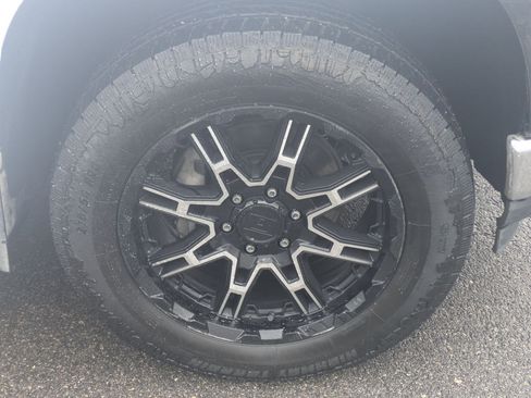 Used 2020 Chevrolet Silverado 1500 LT w/ Texas Edition image 30