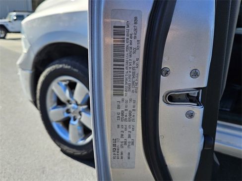 Used 2017 RAM 1500 Big Horn image 16