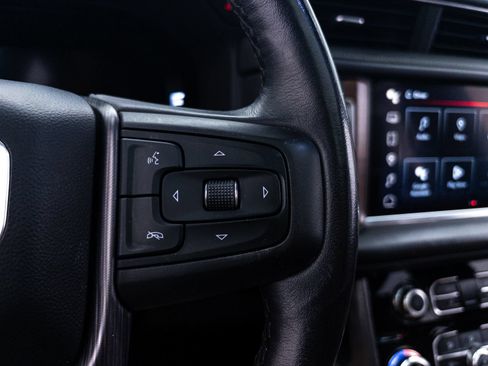 Used 2023 GMC Yukon XL Denali Ultimate AWD/4WD image 43