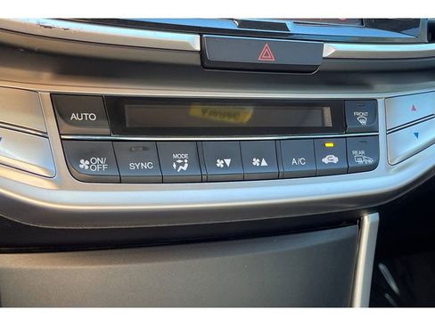 Used 2015 Honda Accord EX image 40