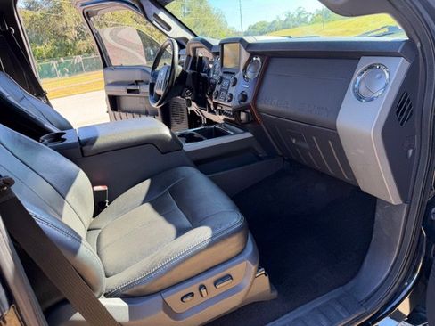 Used 2016 Ford F350 Lariat w/ Chrome Package image 15