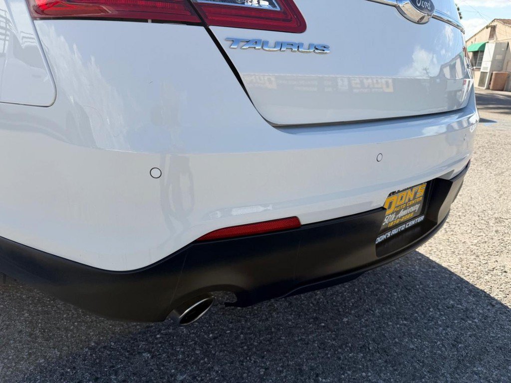 Used 2018 Ford Taurus SEL w/ Equipment Group 201A FWD image 41